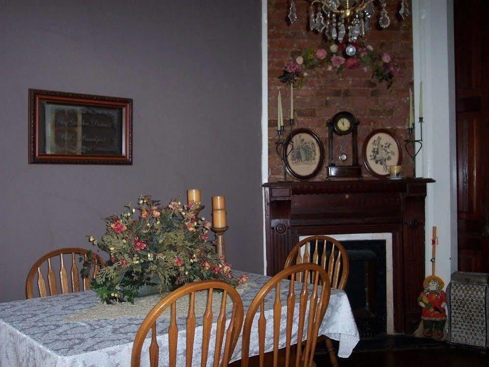 Garden District Bed And Breakfast New Orleans Exterior photo
